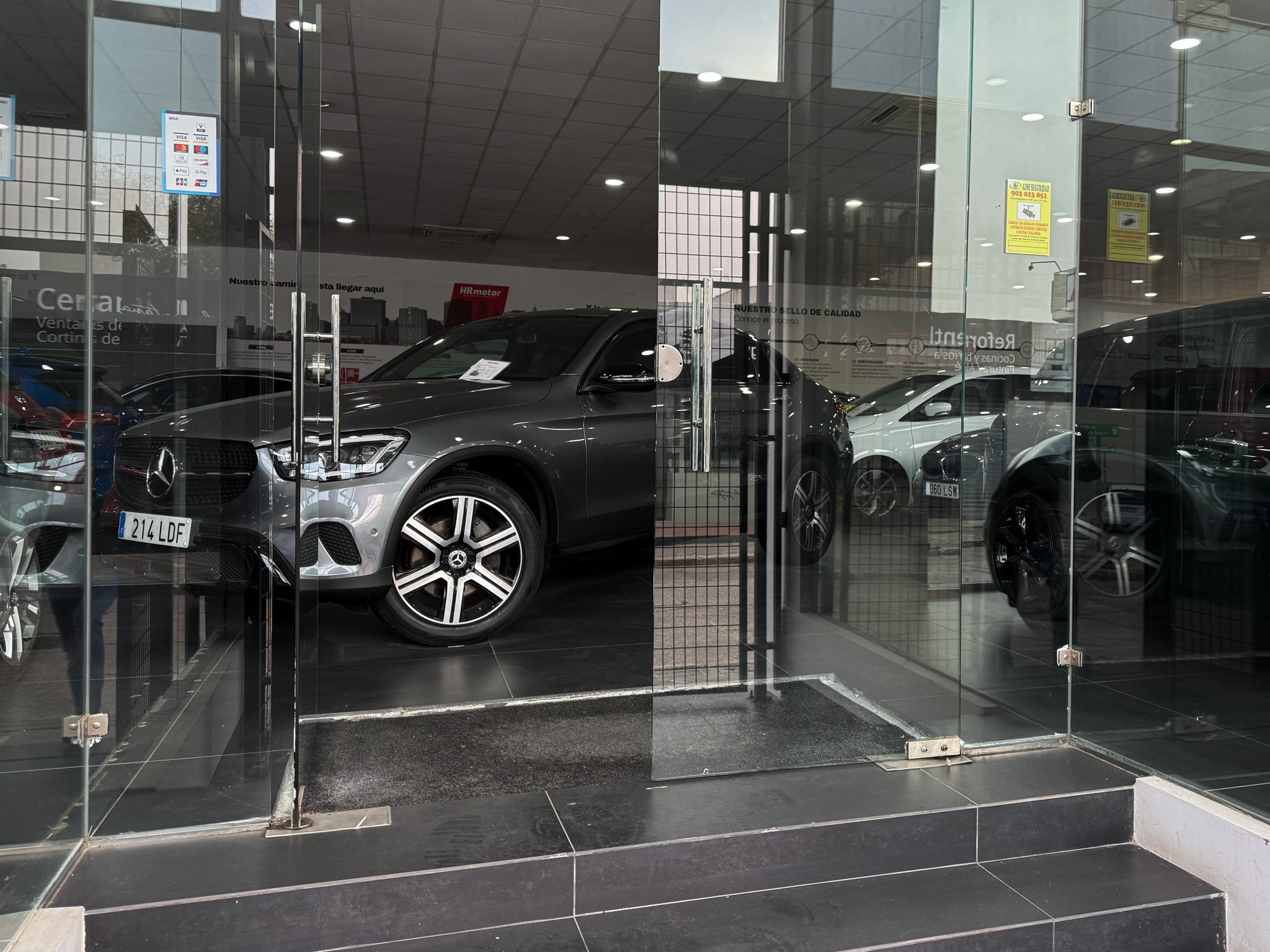 HR Motor - Concesionario de coches de segunda mano en Alcobendas - 14