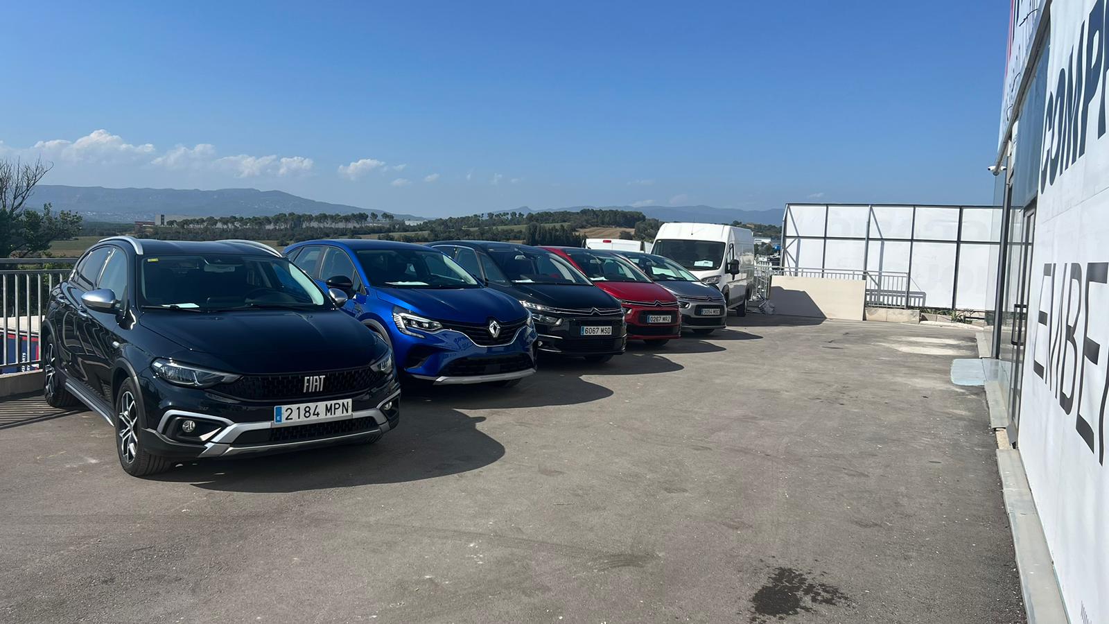 HR Motor - Concesionario de coches de segunda mano en Lliça de Vall - 7