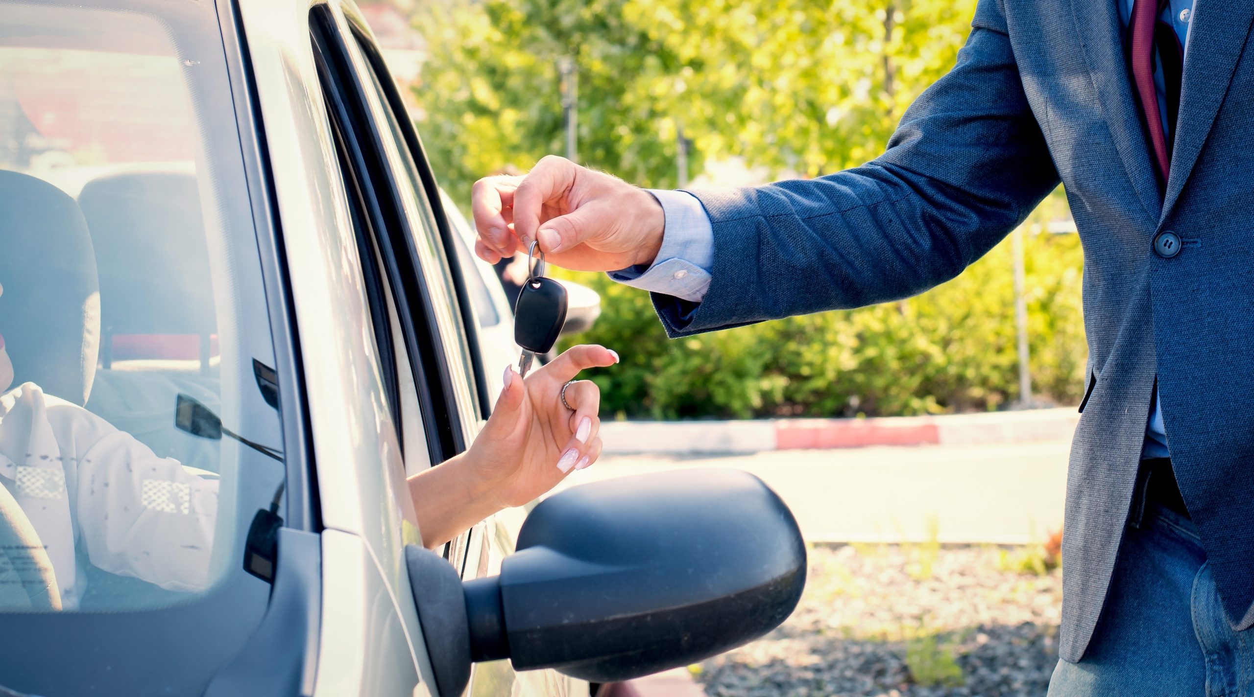 Ventajas de vender coche de segunda mano por internet con Hrmotor