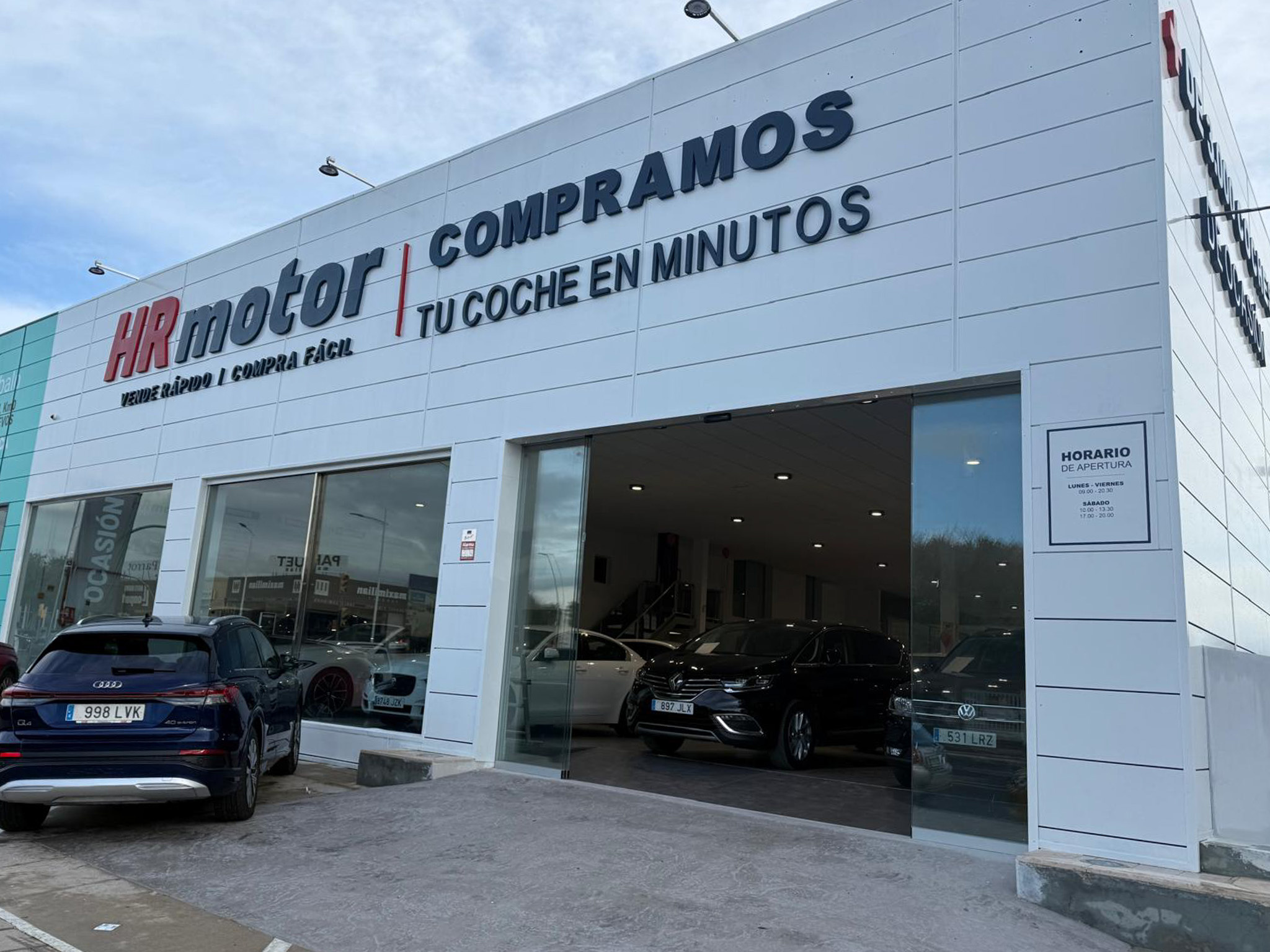 HR Motor - Concesionario de coches de segunda mano en Mallorca - 4