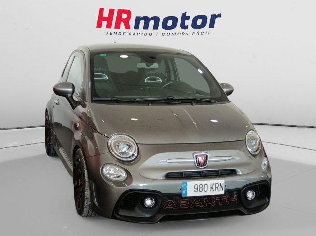 Abarth 500 1.4 T-Jet 16V 595 Pista