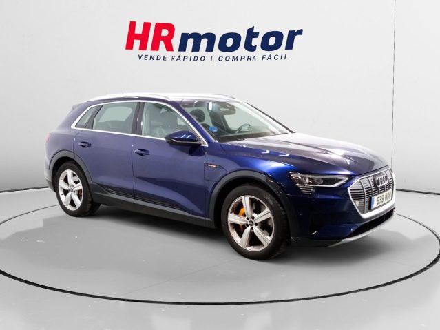 AUDI e-tron Advanced 55 quattro