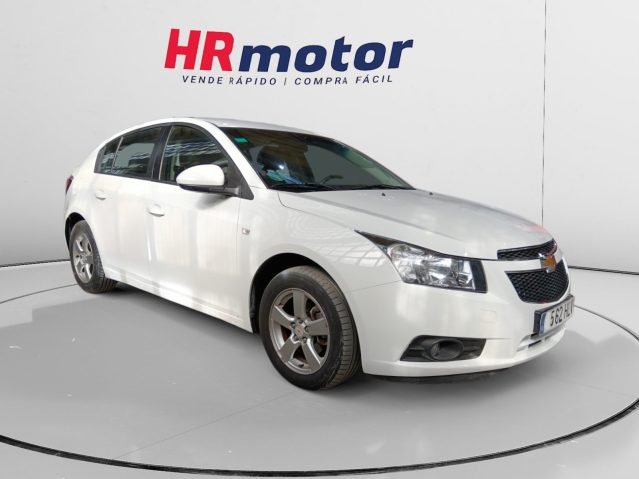 Chevrolet Cruze 1.6 LT+