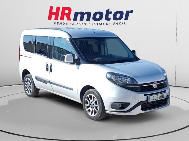 Fiat Doblo Cargo 1.6 Multijet Trekking Combi