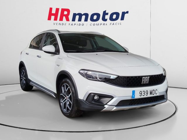 Fiat Tipo 1.5 GSE Mild-Hybrid Cross