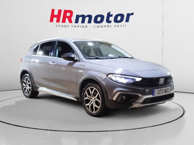 Fiat Tipo 1.6 Multijet Cross