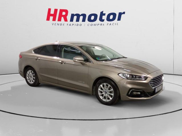 Ford Mondeo 2.0 Hybrid Titanium