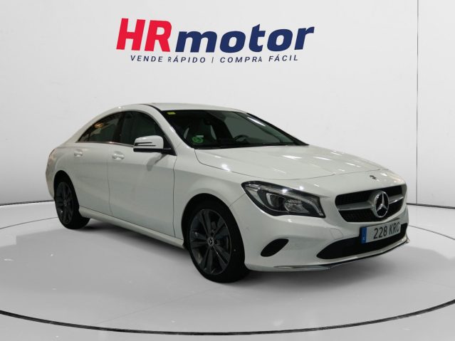 Mercedes-Benz Clase CLA 180 Urban