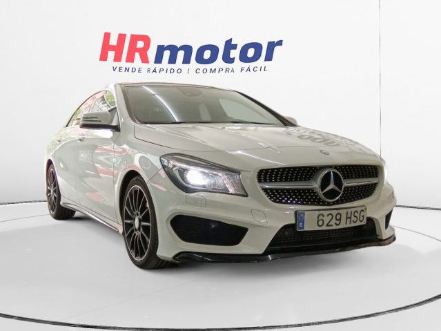 Mercedes-Benz Clase CLA 220 CDI AMG Line