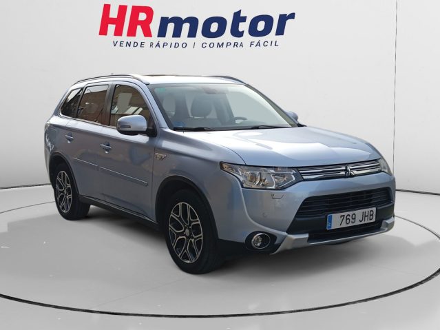 Mitsubishi Outlander 2.0 PHEV Kaiteki 4WD