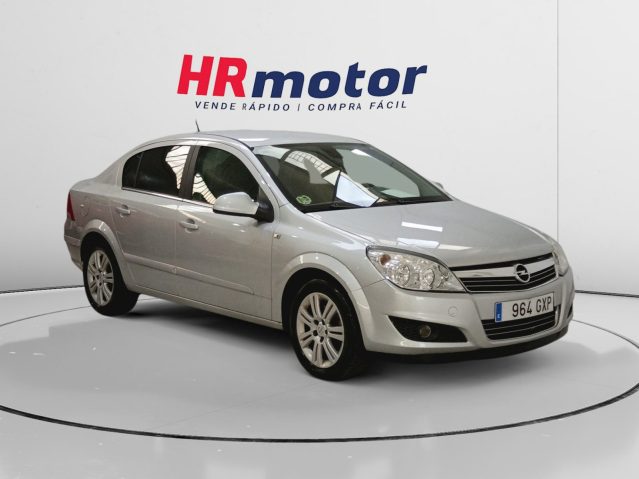 Opel  Astra 1.7 CDTi 110 Edition