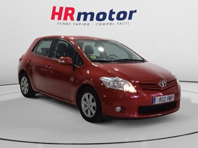 Toyota Auris 90D Active