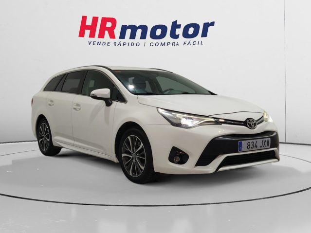 Toyota Avensis 2.0 D-4D Advance