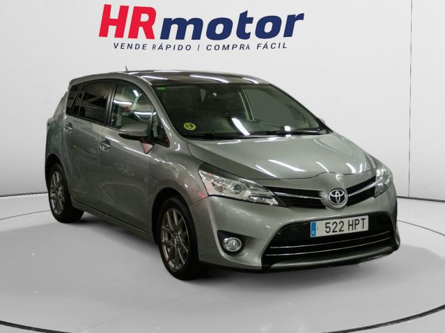 Toyota Verso 120D Advance