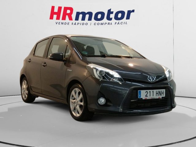 Toyota Yaris Hybrid Active