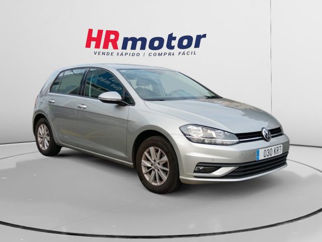 Volkswagen Golf 1.0 TSI BMT Ready2Go