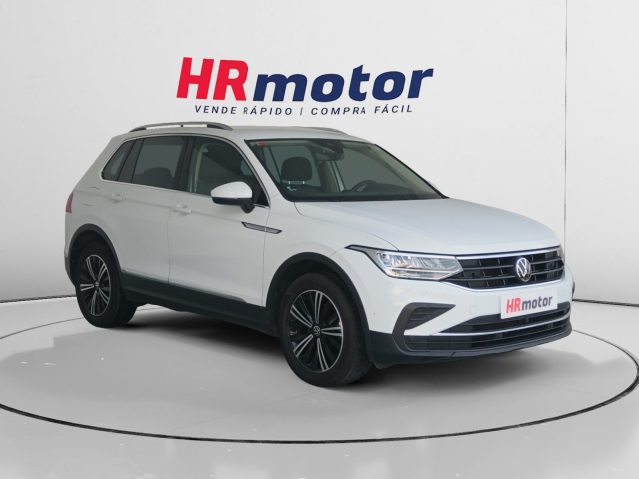 VOLKSWAGEN Tiguan Life 2.0 TDI DSG