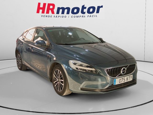 Volvo V 40 T2 2.0 Momentum